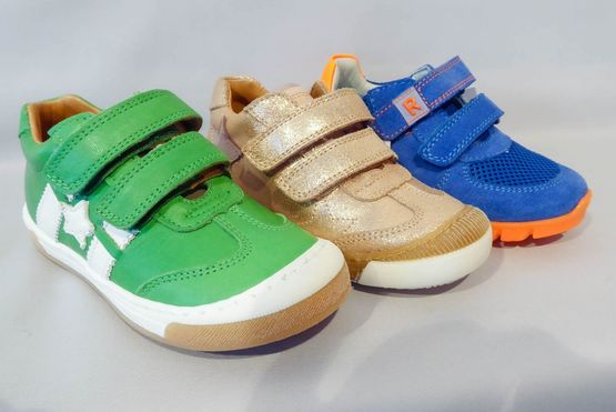 Lepi Halbschuhe türkis mit Sterne Lepi Halbschuhe türkis mit Sterne